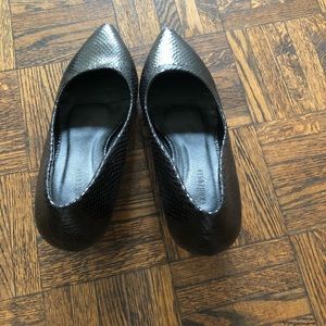 Van huesen heels